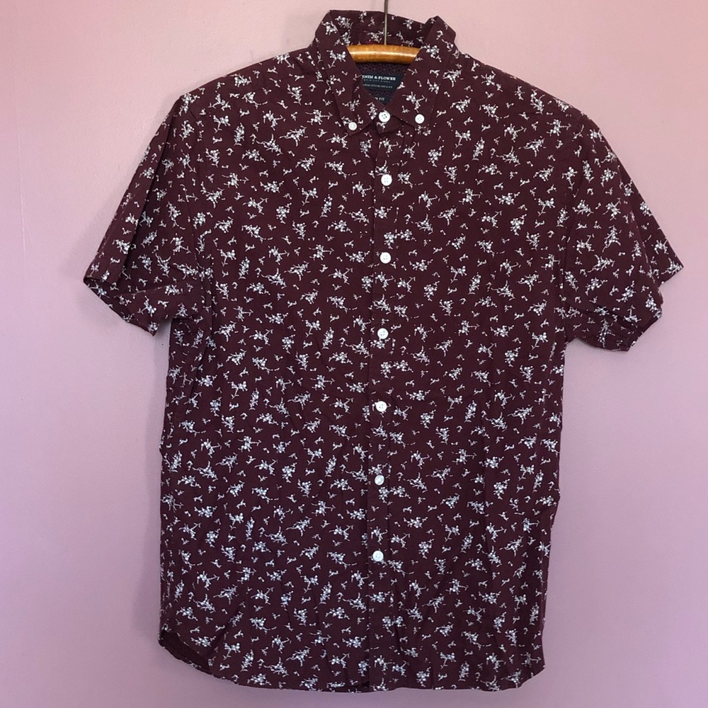 Men’s Slim Fit Button Down Shirt